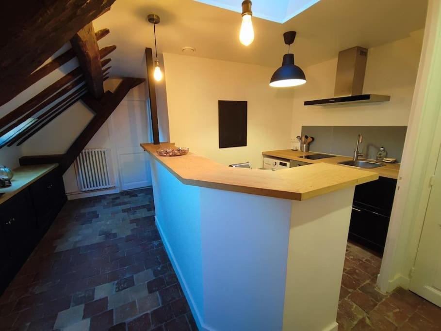 Magnifique Appartement Beaux Arts Тур Екстериор снимка